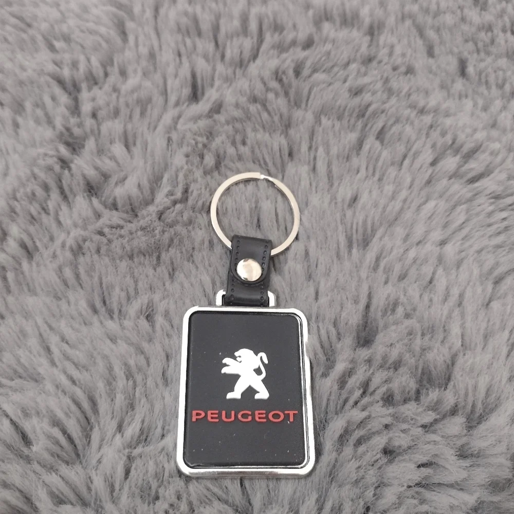 Peugeot KeyChain. - Picture 2 of 3